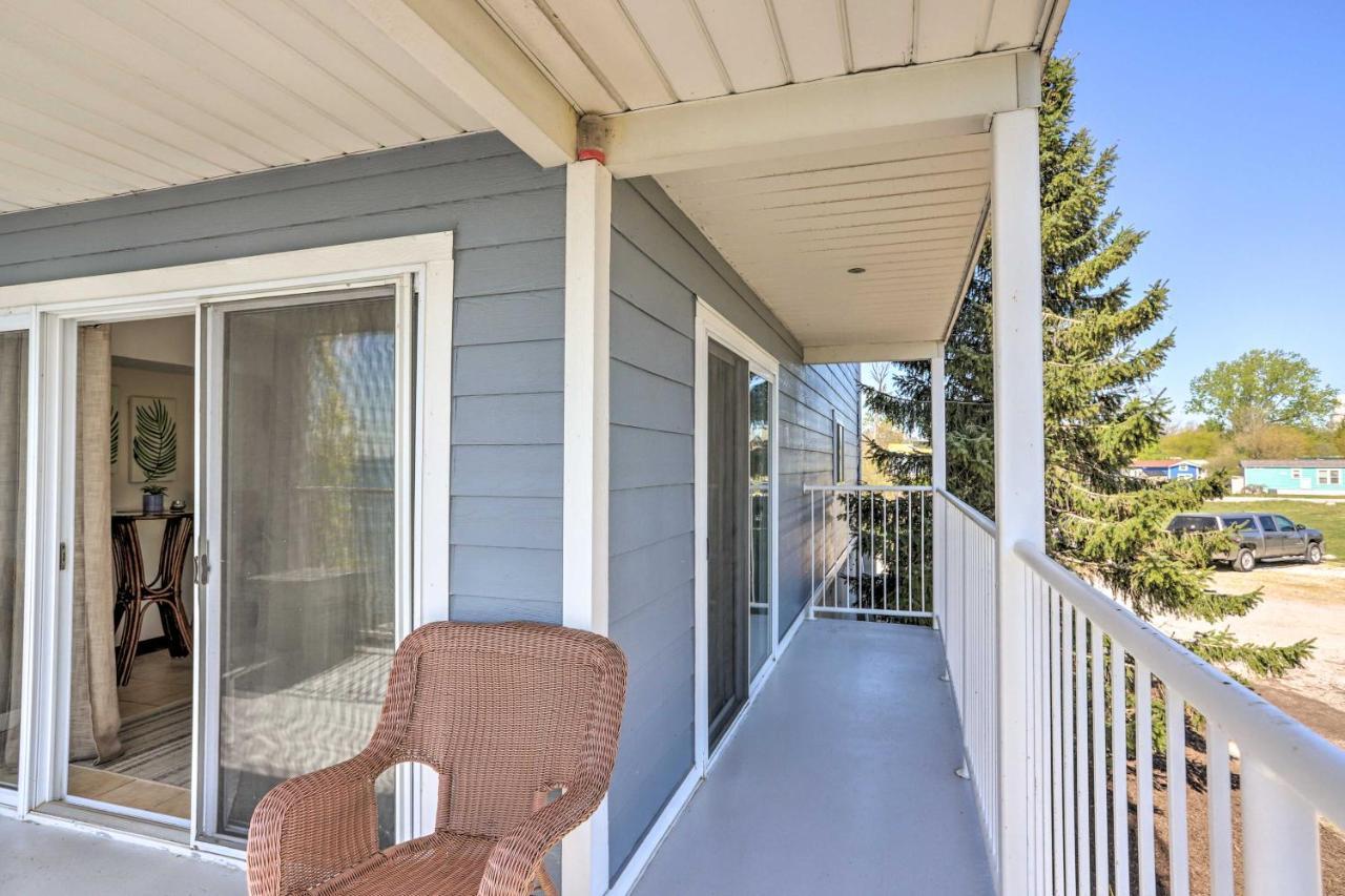 Appartamento Waterfront Bass Island Retreat With Balcony And Tv Put-in-Bay Esterno foto