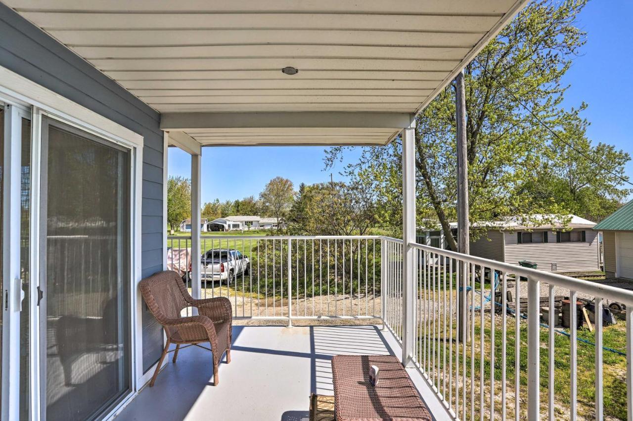 Appartamento Waterfront Bass Island Retreat With Balcony And Tv Put-in-Bay Esterno foto