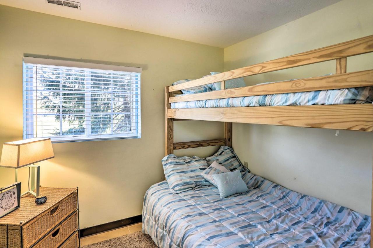 Appartamento Waterfront Bass Island Retreat With Balcony And Tv Put-in-Bay Esterno foto
