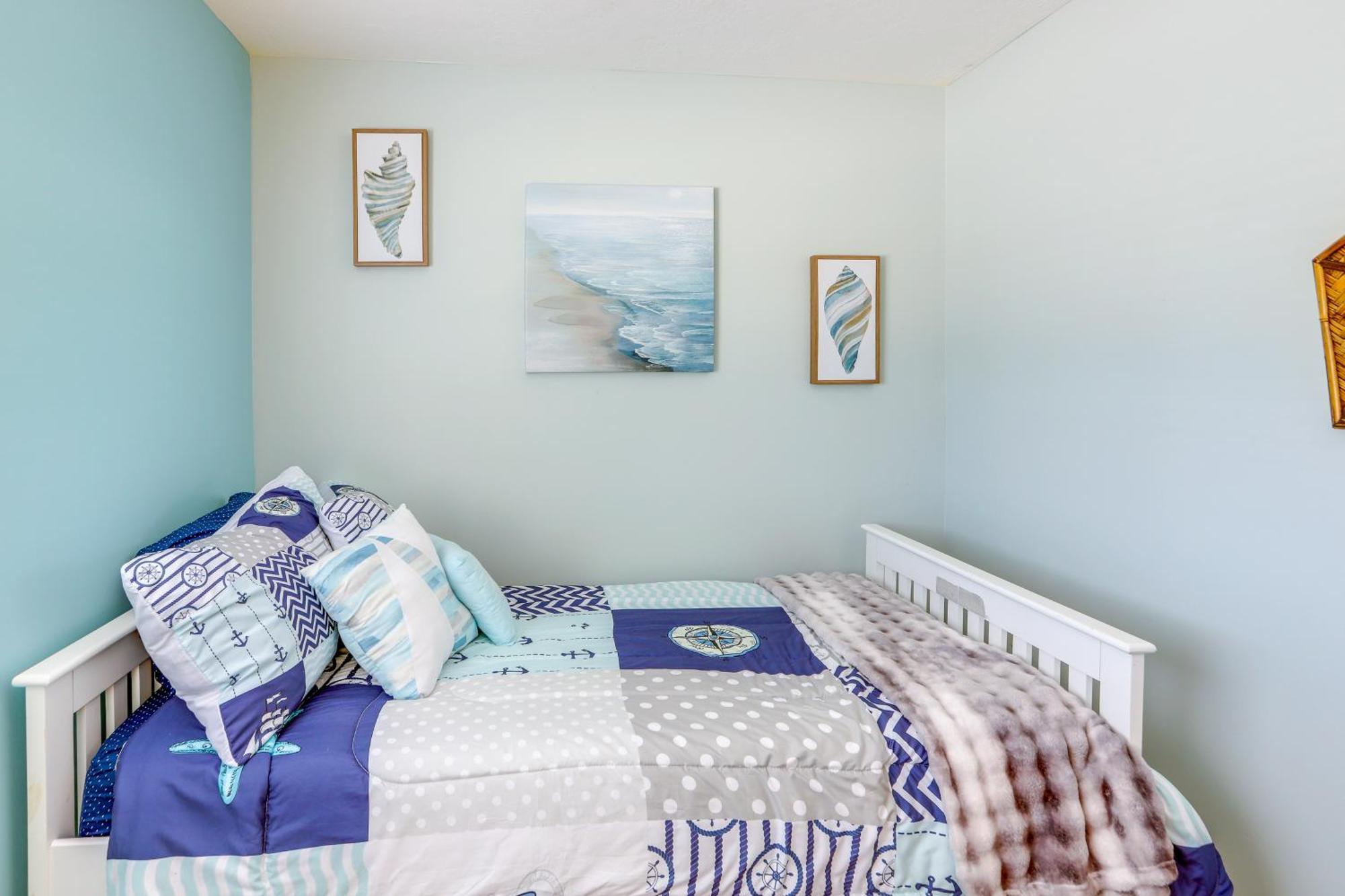 Appartamento Waterfront Bass Island Retreat With Balcony And Tv Put-in-Bay Esterno foto